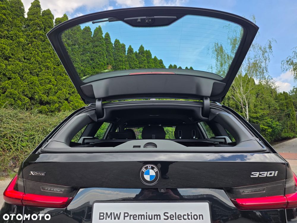 BMW Seria 3 330i xDrive M Sport - 8