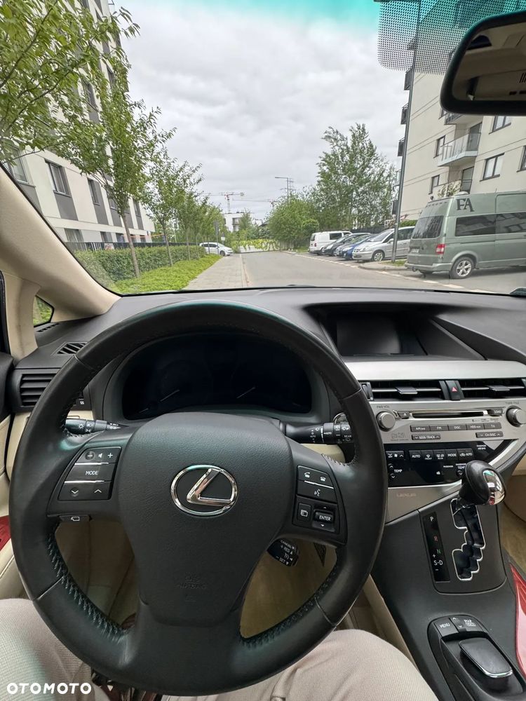 Lexus RX - 14