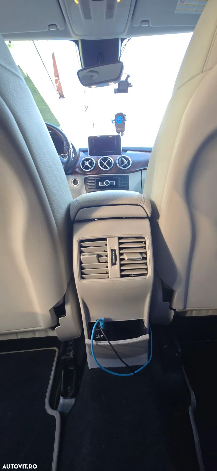 Mercedes-Benz B - 19