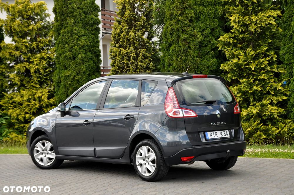 Renault Scenic 1.6 16V Luxe Privilege - 14