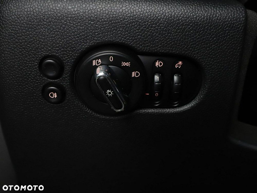 MINI John Cooper Works Standard - 35