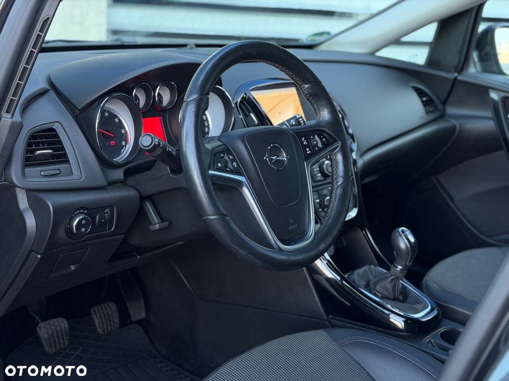 Opel Astra 1.6 CDTI Cosmo - 13