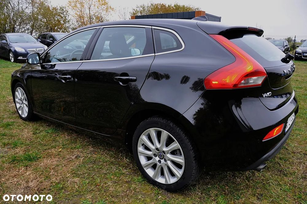 Volvo V40 2015 photo 4
