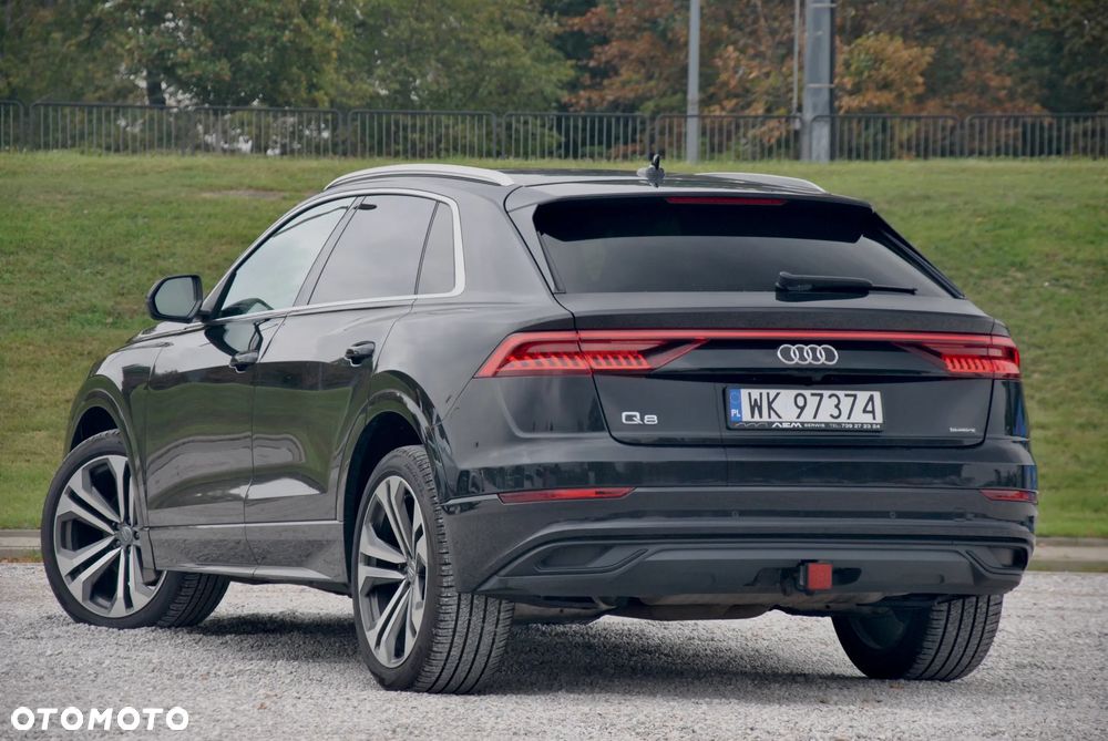 Audi Q8 55 TFSI quattro tiptronic - 5