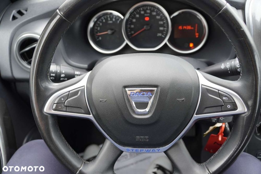 Dacia Sandero Stepway - 12