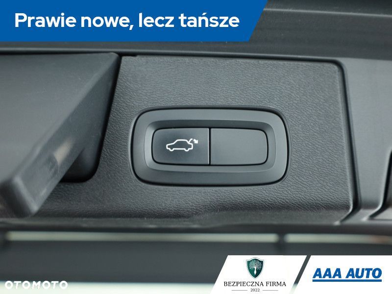 Volvo XC 60 - 13
