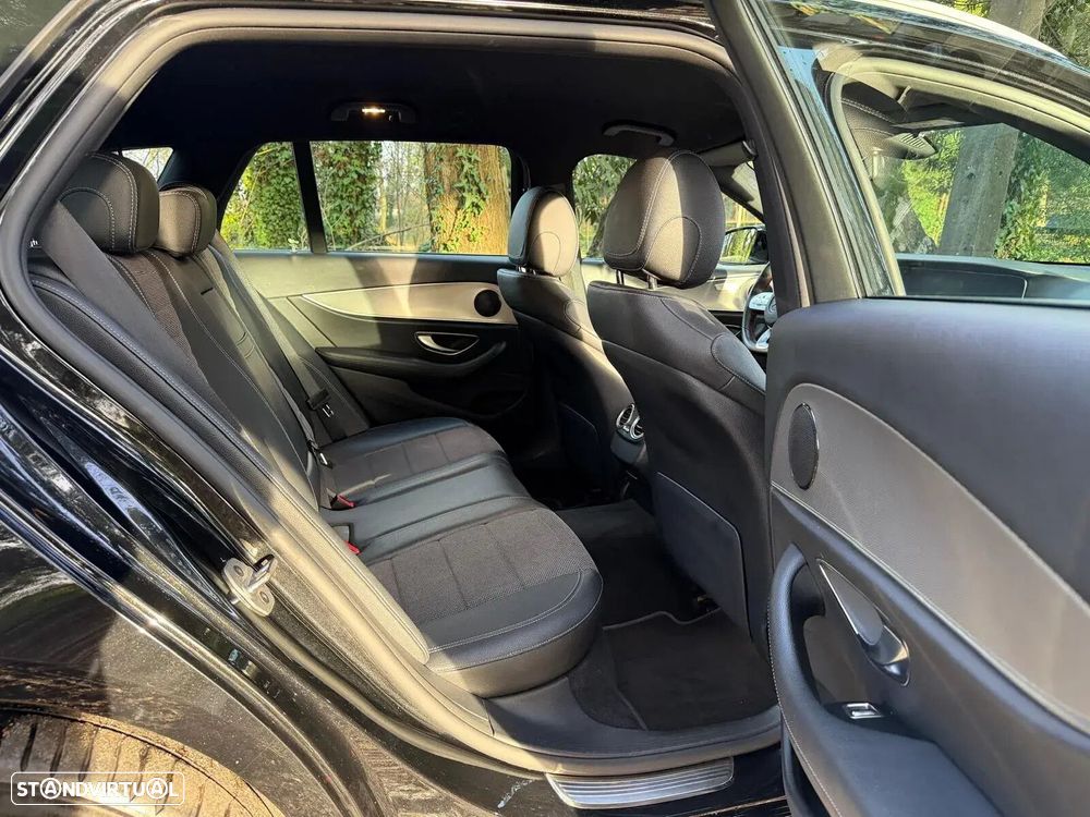 Mercedes-Benz E 300 de AMG Line - 20