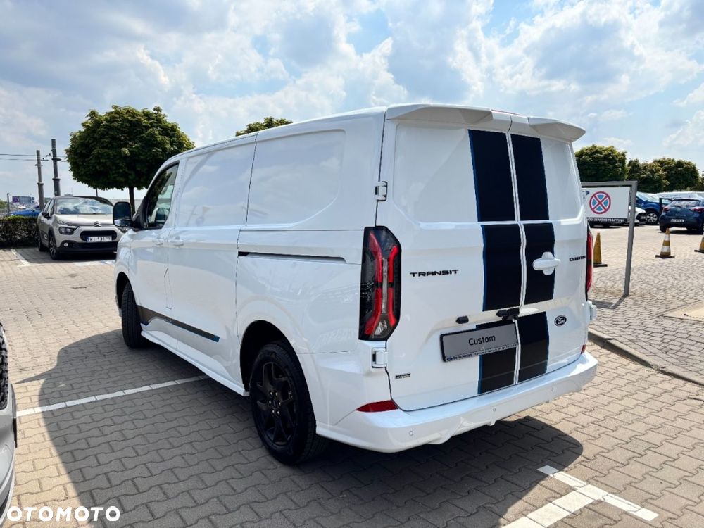 Ford Transit Custom - 12