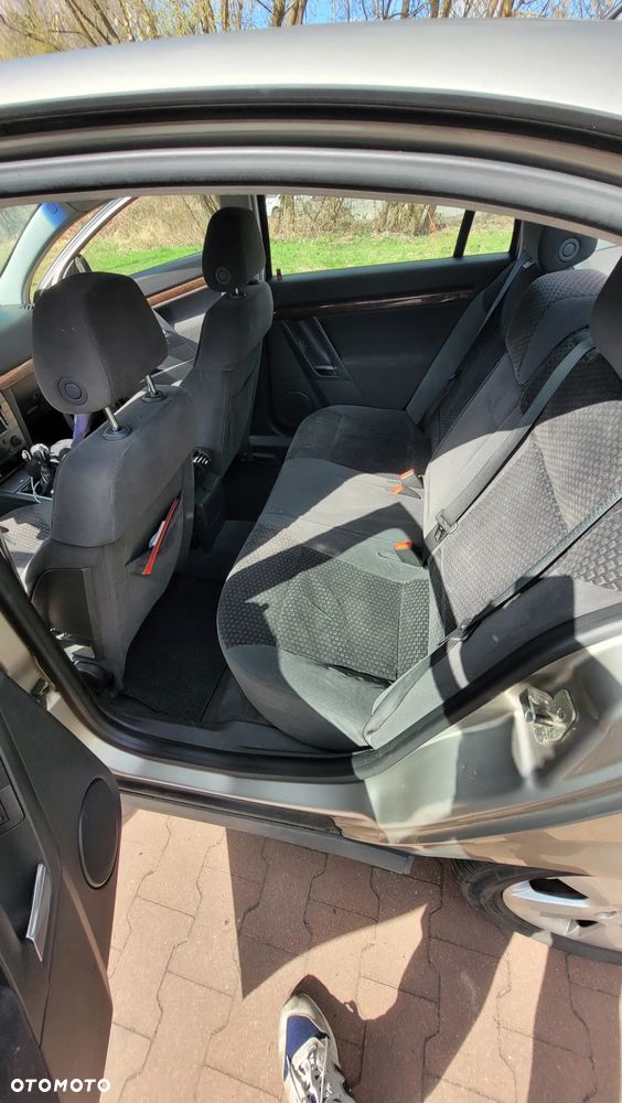 Opel Vectra 2.2 Elegance - 11