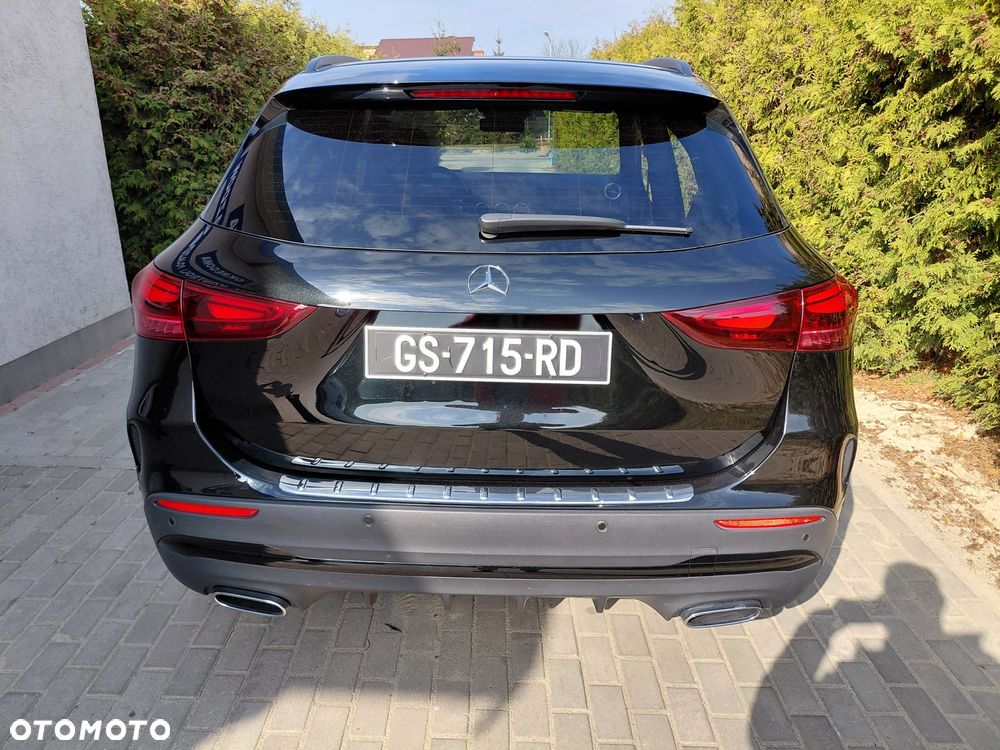 Mercedes-Benz GLA - 7