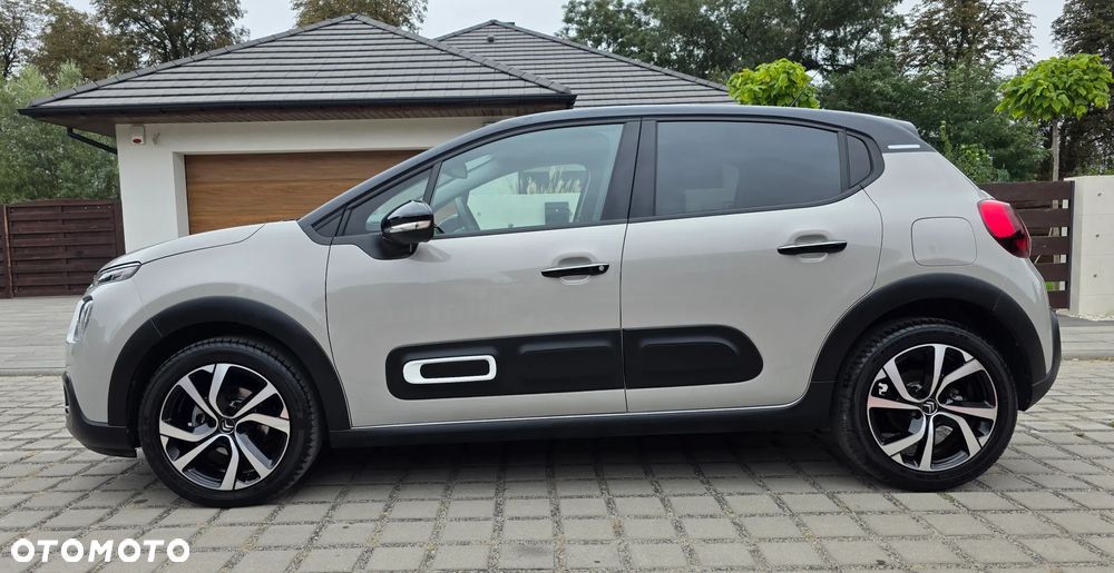 Citroën C3 1.2 PureTech Shine EAT6 - 8