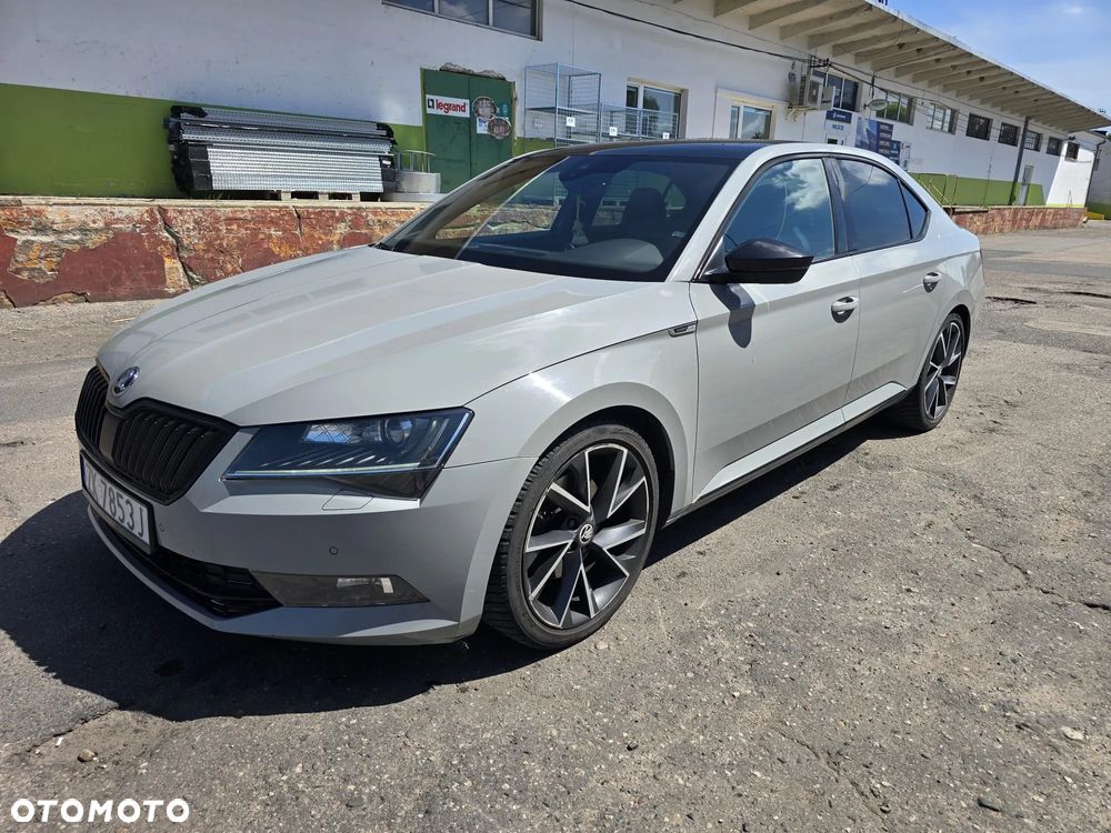 Skoda Superb 2.0 TDI 4x4 Sportline DSG - 10
