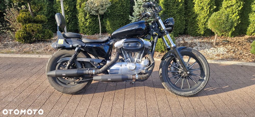 Harley-Davidson Sportster Roadster 883R - 13