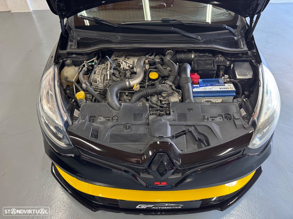 Renault Clio TCe 220 EDC R.S. Trophy - 7
