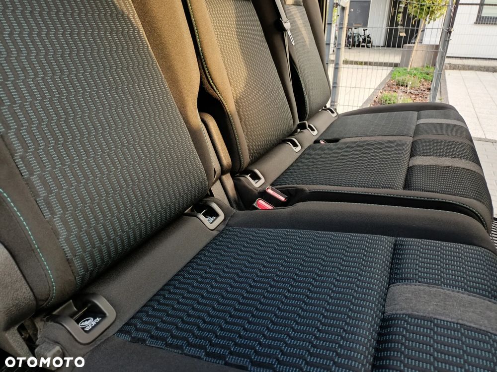Peugeot Traveller 2.0 BlueHDi Long Business - 15