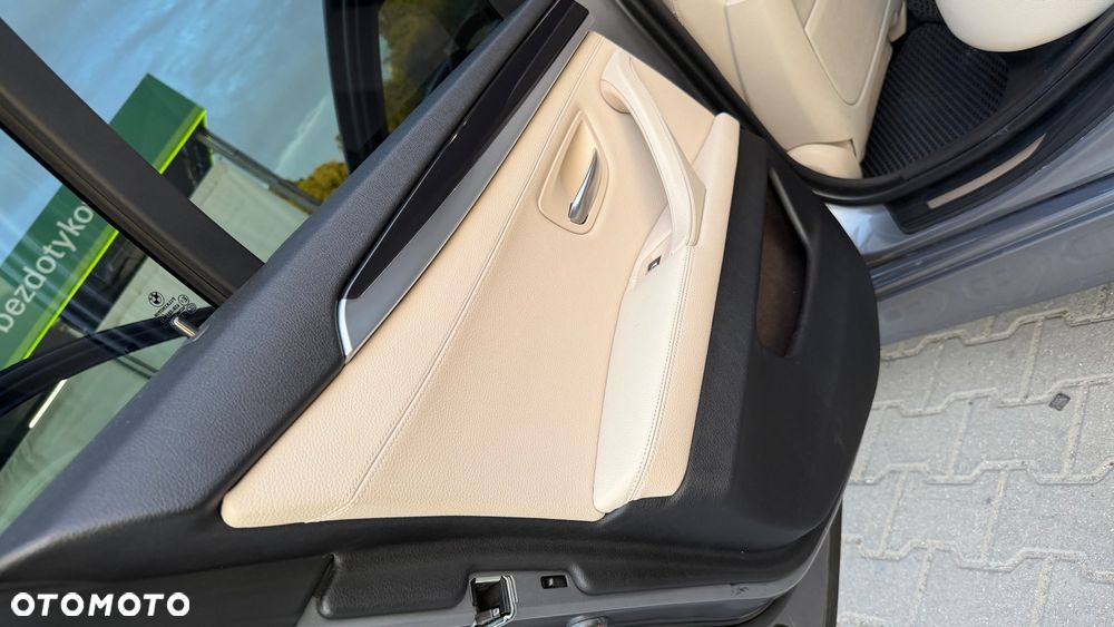 BMW Seria 5 - 23