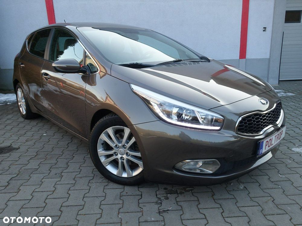 Kia Ceed 1.6 CRDi M - 4