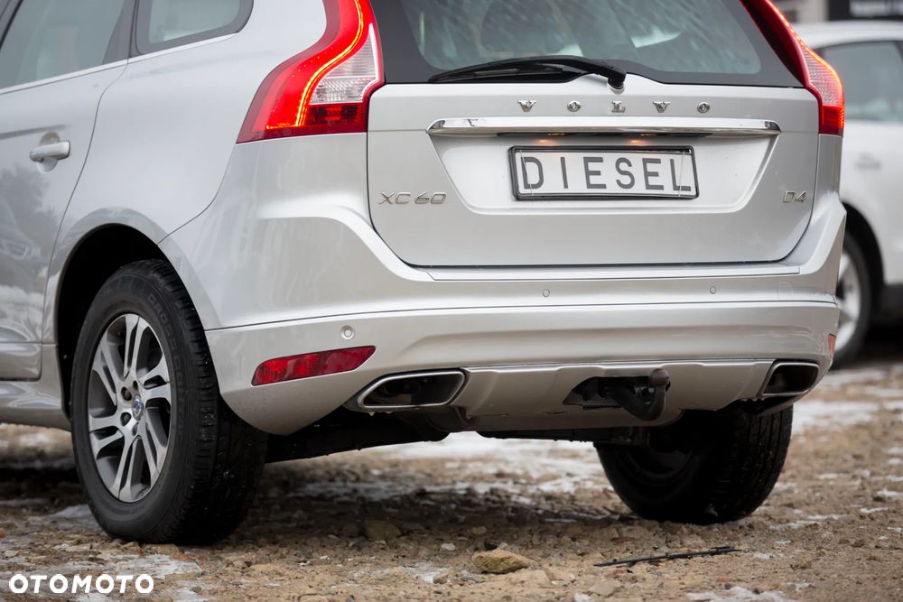 Volvo XC 60 D3 Inscription - 4