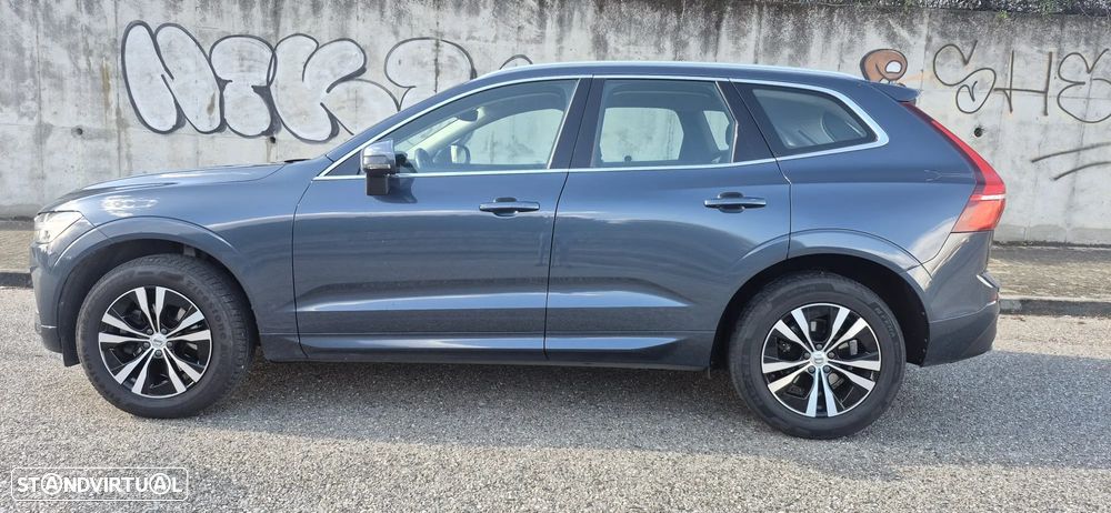 Volvo XC 60 2.0 D4 Momentum Geartronic - 4