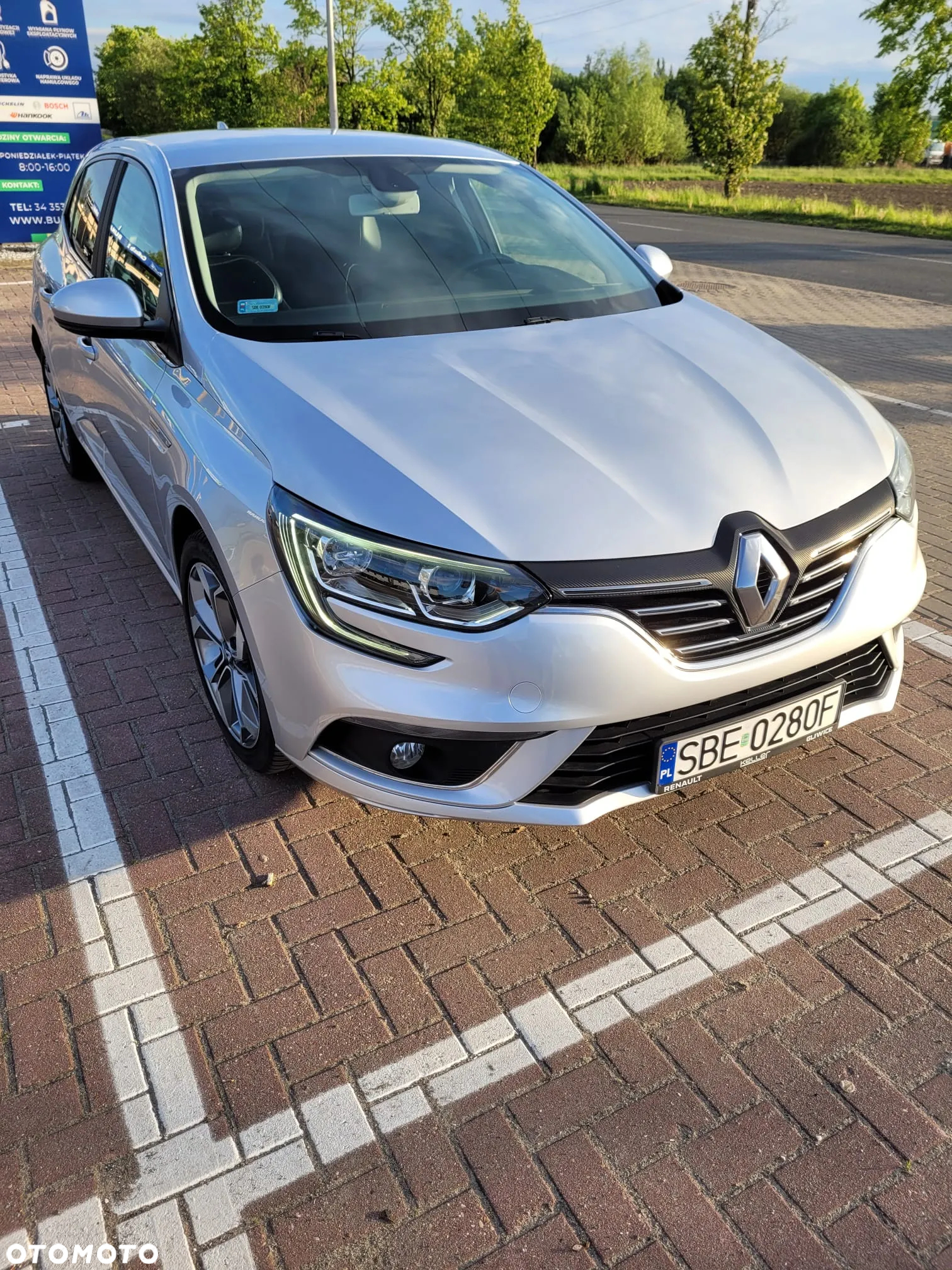Renault Megane 1.6 SCe Intens - 4