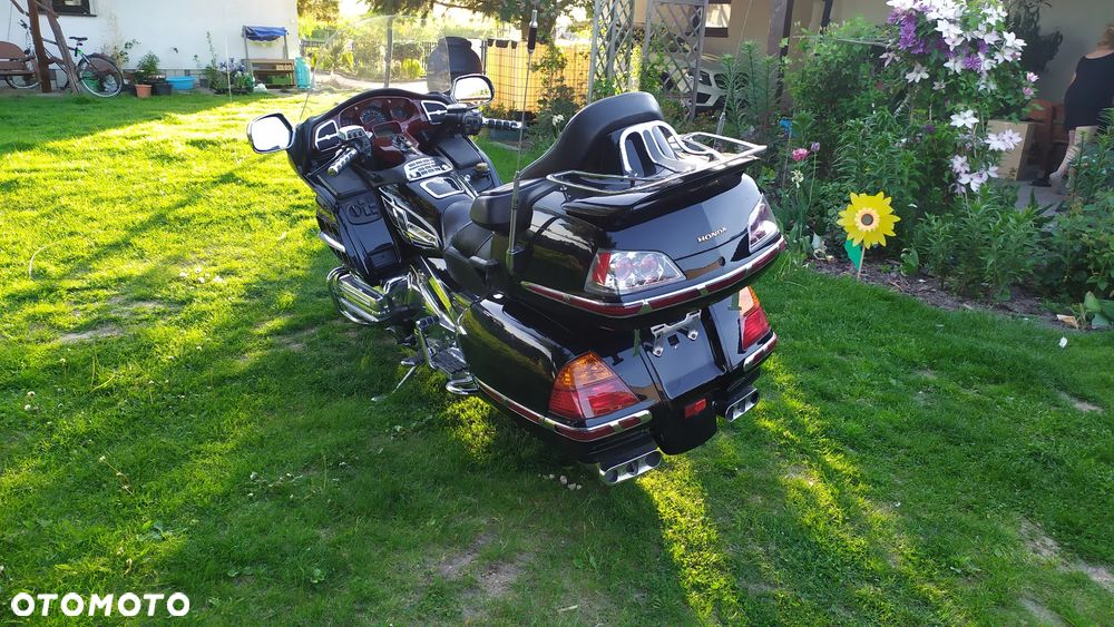 Honda GL - 6