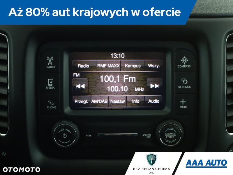 Jeep Compass - 10