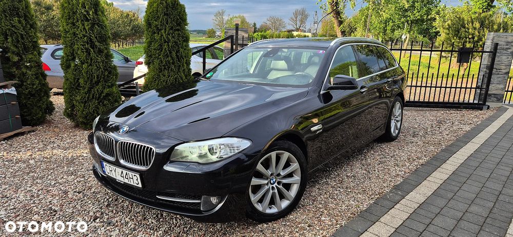 BMW Seria 5 525d xDrive Luxury Line - 4