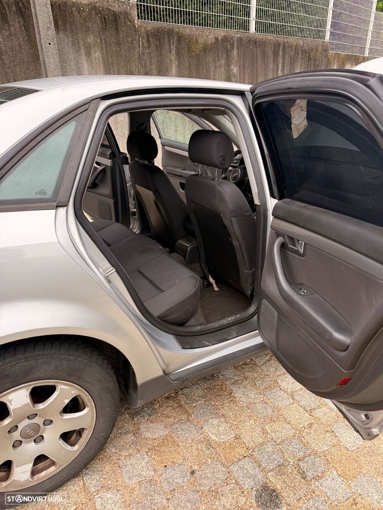 Audi A4 1.9 TDI m6 - 9