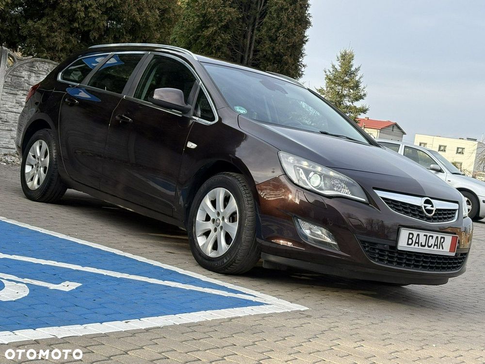 Opel Astra - 9