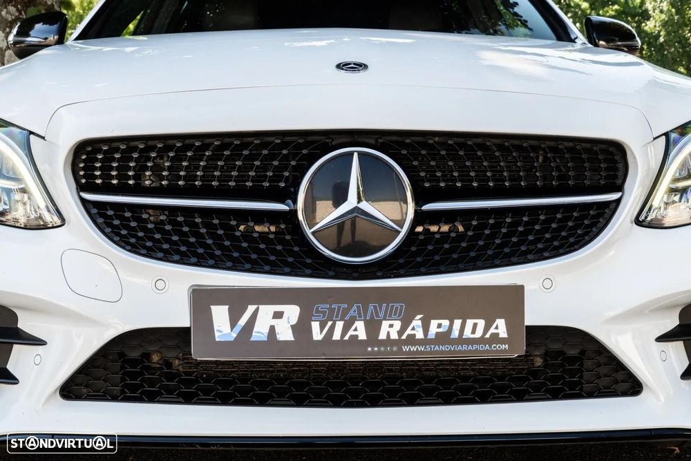 Mercedes-Benz C 300 de AMG Line - 29