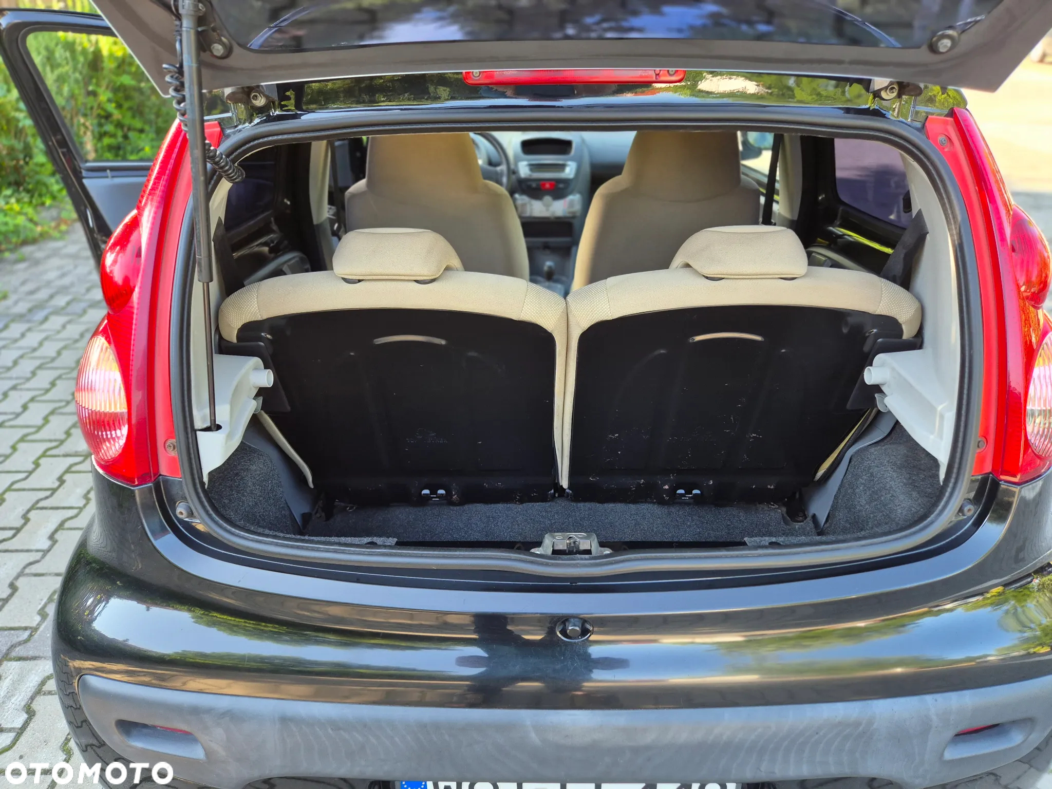 Peugeot 107 1.0 Trendy MAP Euro5 - 16