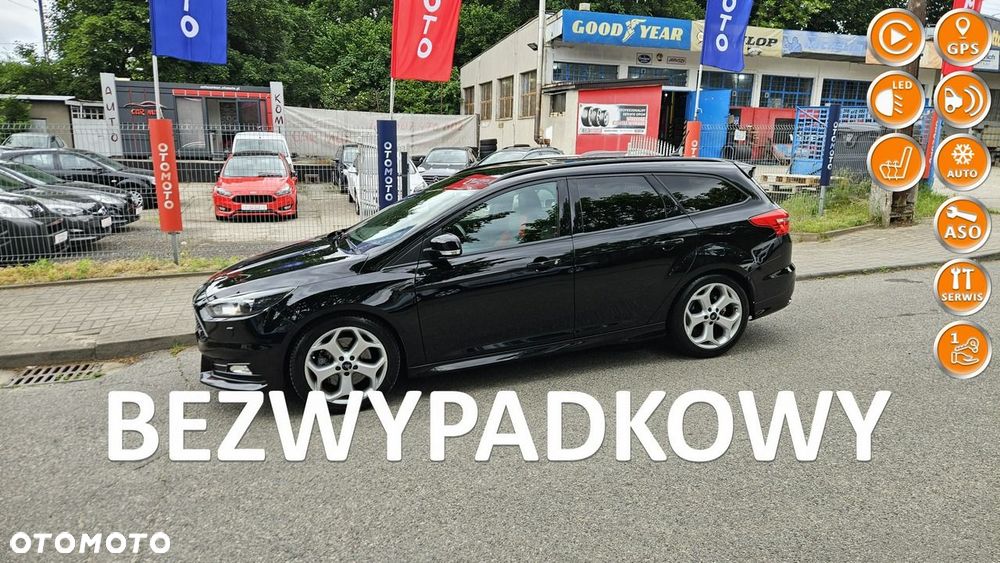 Ford Focus 2.0 EcoBoost ST mit Leder-Sport-Paket - 1
