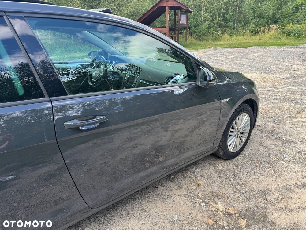 Volkswagen Golf 1.4 TSI BlueMotion Technology DSG Cup - 14