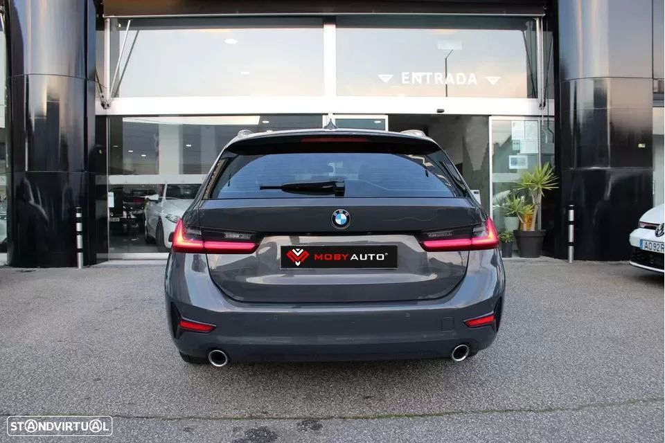 BMW 320 d Touring Advantage Auto - 20