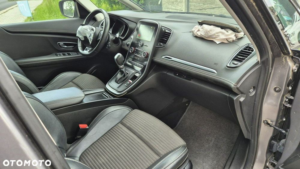 Renault Grand Scenic TCe 140 GPF EDC BLACK EDITION - 13