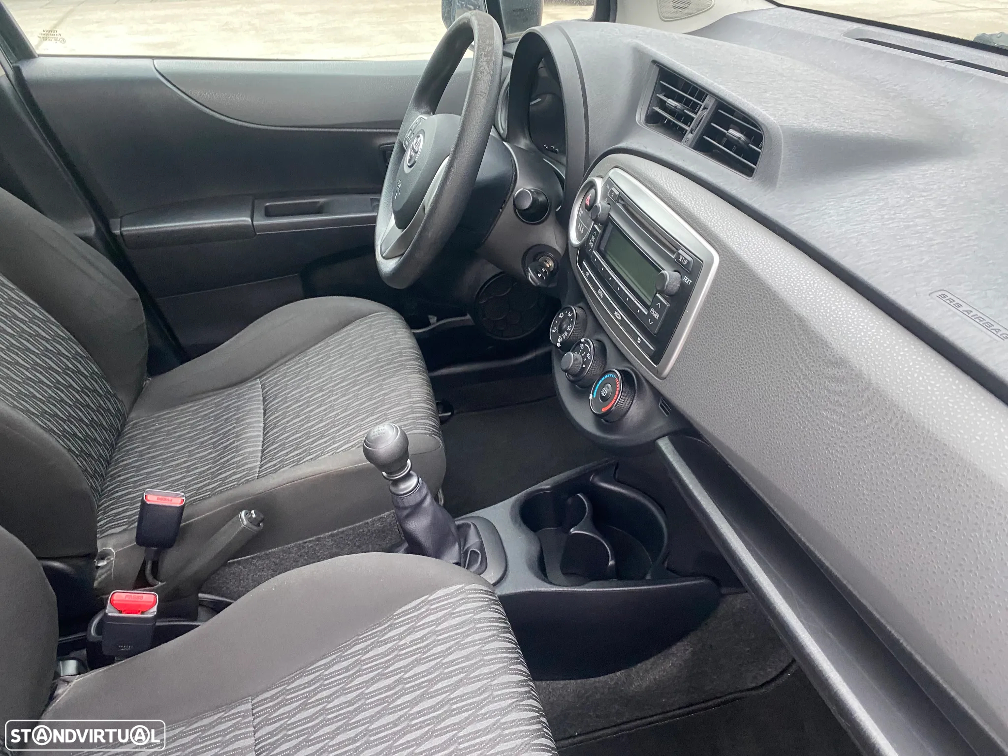 Toyota Yaris 1.4 D-4D - 9