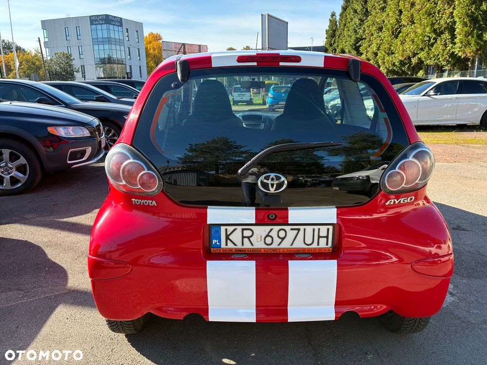 Toyota Aygo - 4