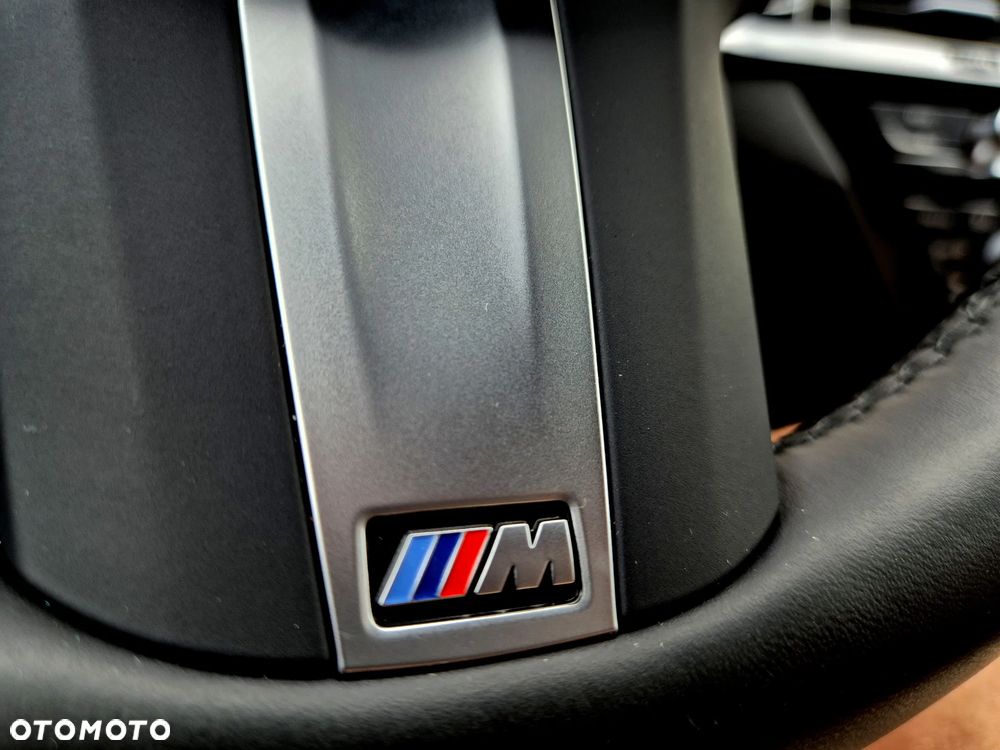 BMW Seria 5 520e M Sport sport - 12