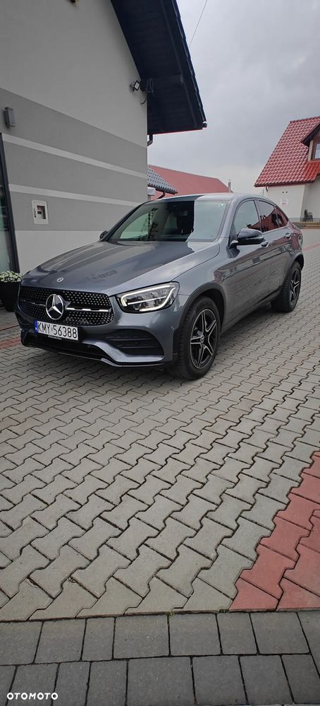 Mercedes-Benz GLC 220 d 4-Matic - 1