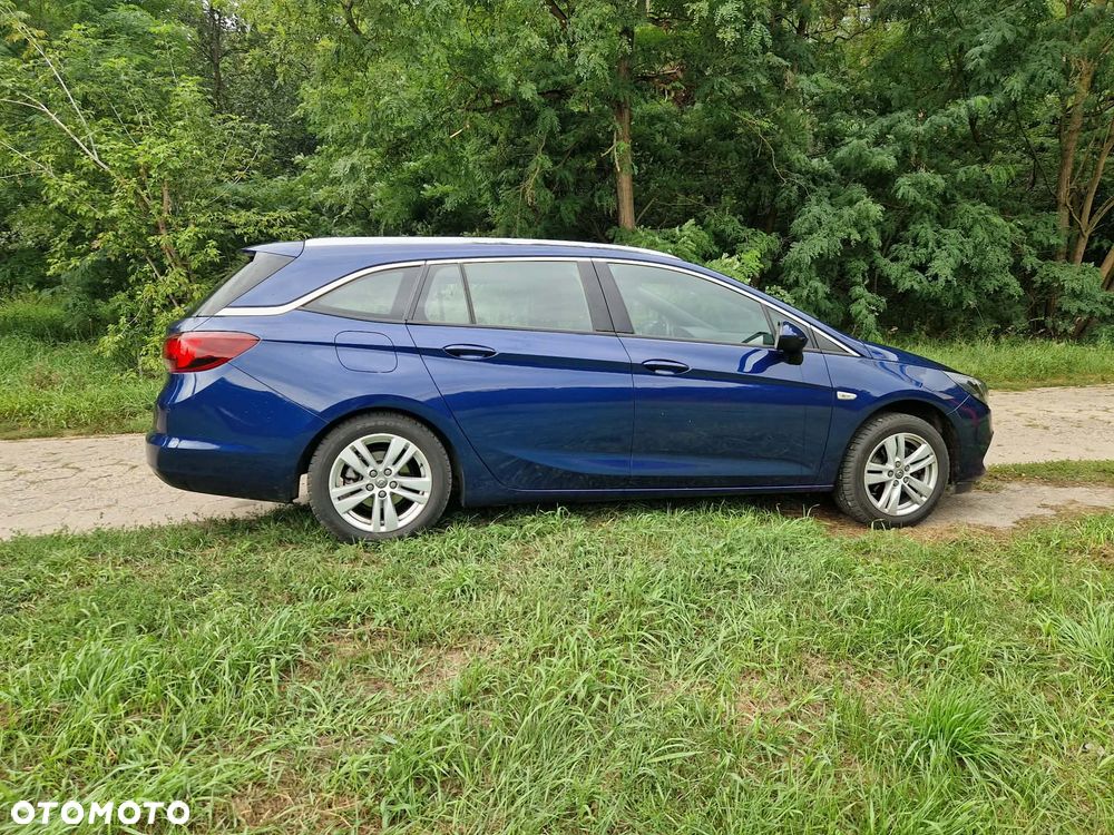 Opel Astra 2019 photo 4