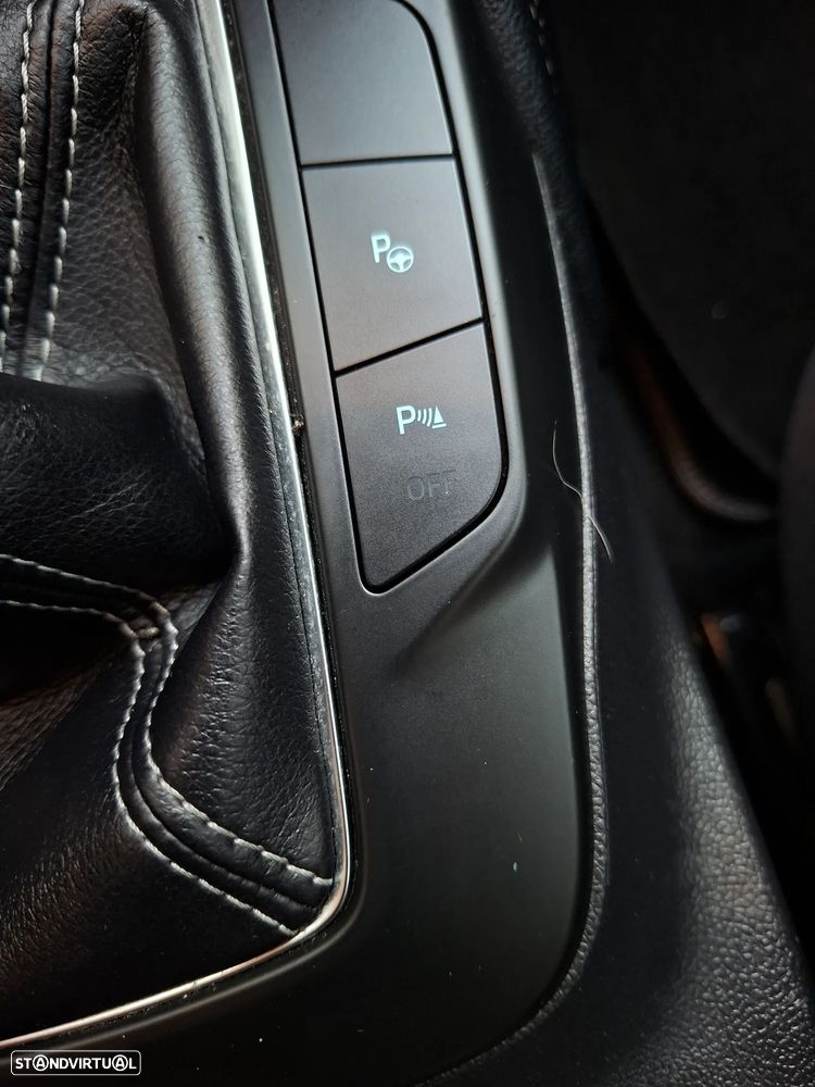 Ford Focus SW 1.5 TDCi EcoBlue Titanium - 15