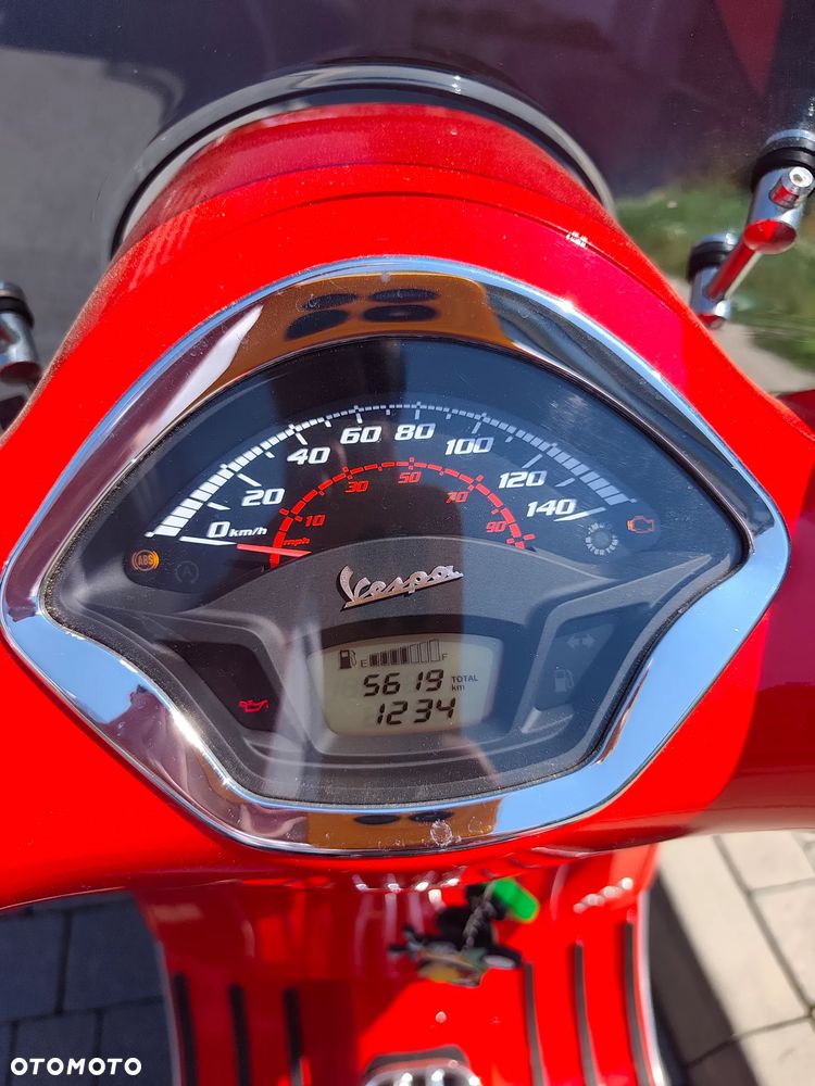 Vespa GTS - 14