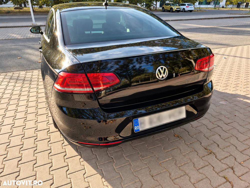 Volkswagen Passat - 3