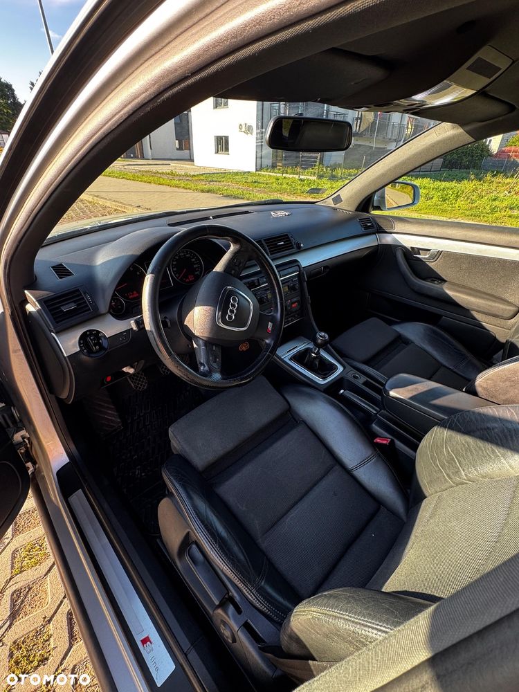 Audi A4 Avant 1.8T - 4