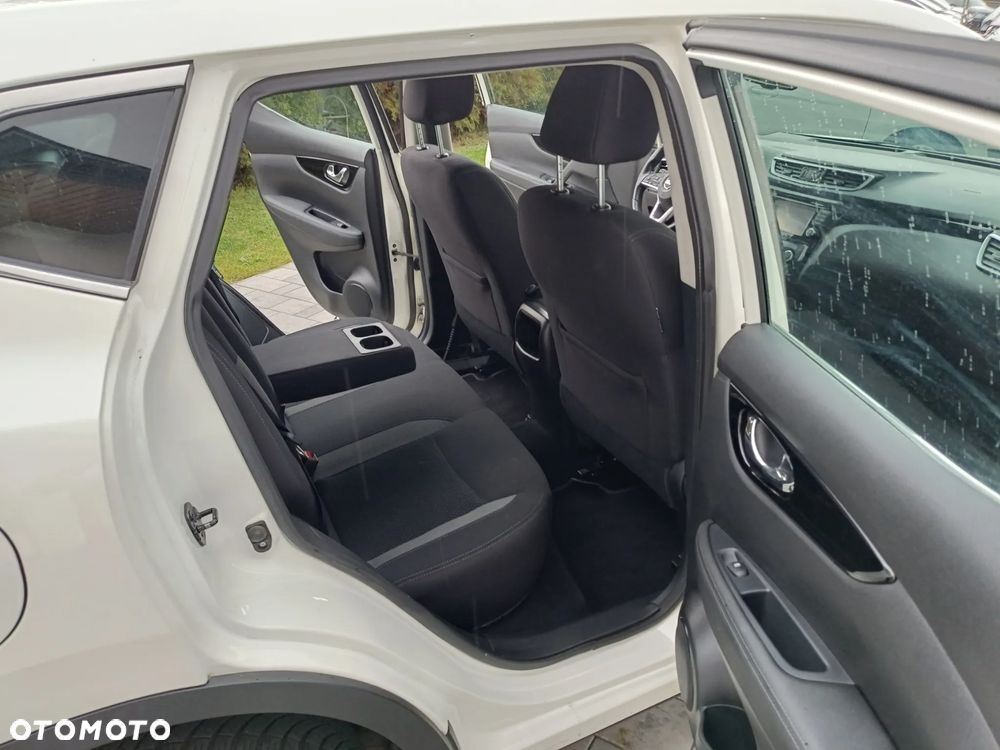 Nissan Qashqai - 16