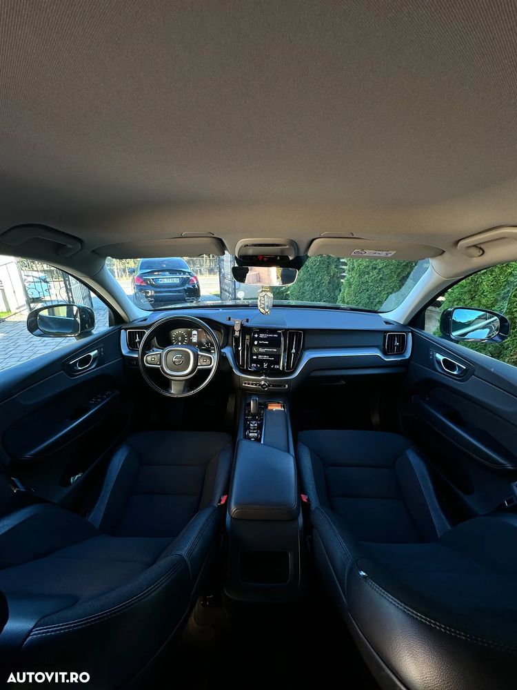 Volvo XC 60 - 4