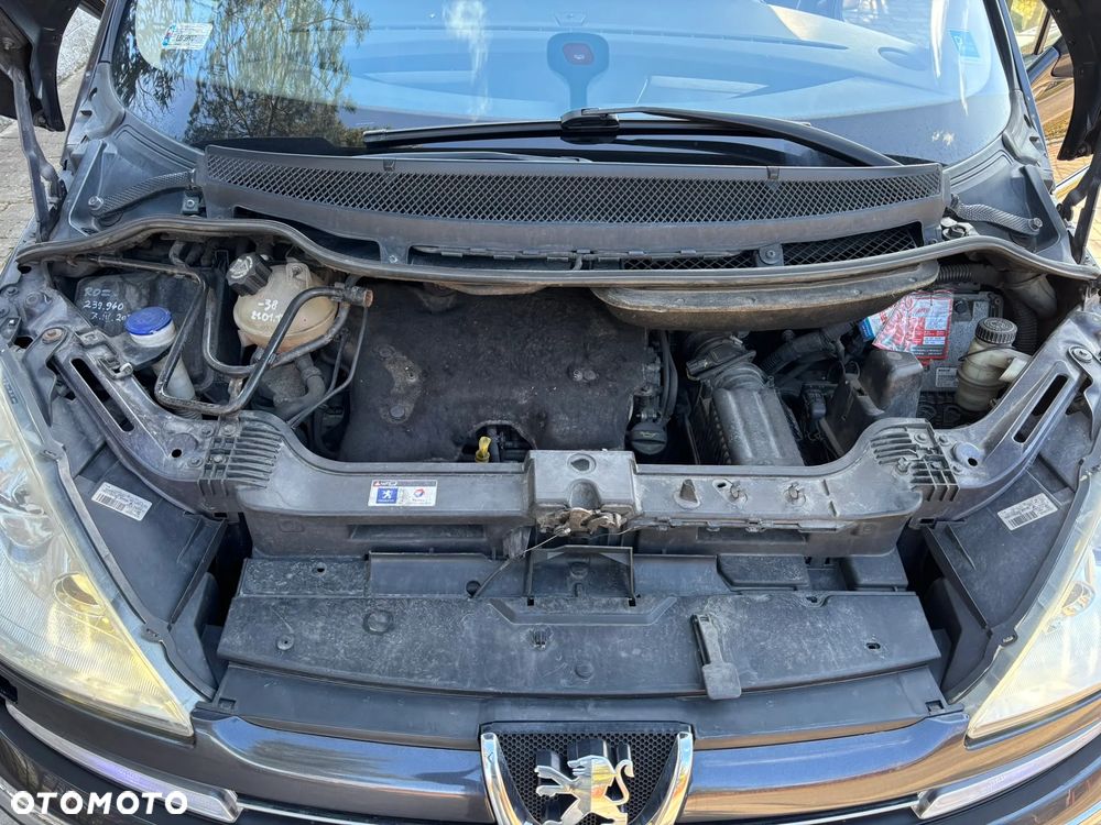 Peugeot 807 HDi 170 Bi-Turbo Automatik Platinum Pullmann - 36