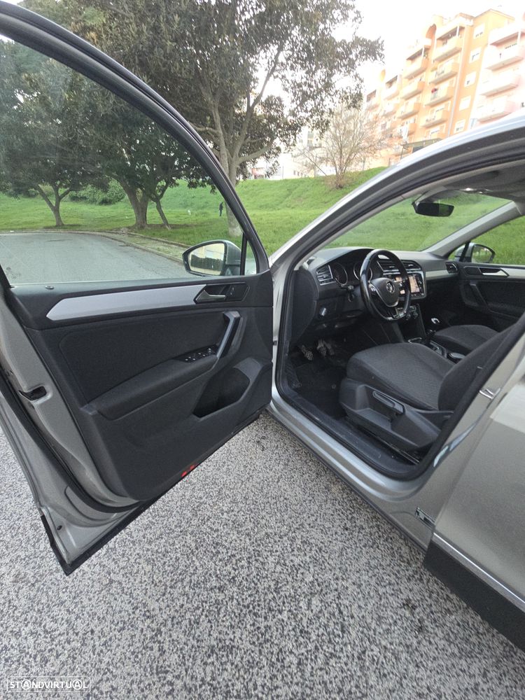VW Tiguan 1.6 TDI Confortline - 17