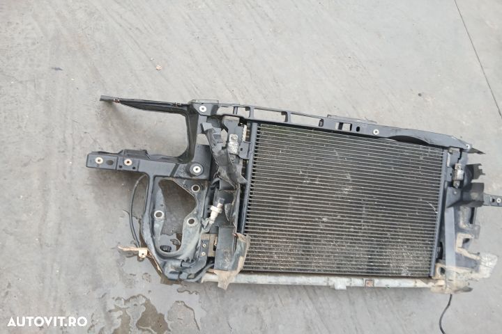 Trager / Calandru 3B0805594 8D0121251AT 3B0805594 8D0121251AT Volkswa - 3