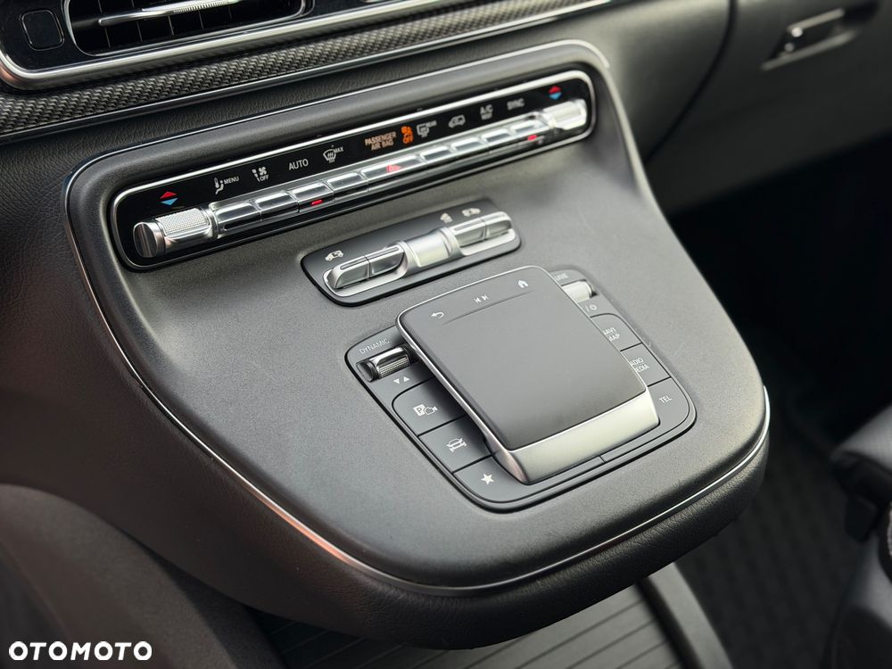 Mercedes-Benz Klasa V 300 d 4-Matic 9G-Tronic Avantgarde (d³ugi) - 12